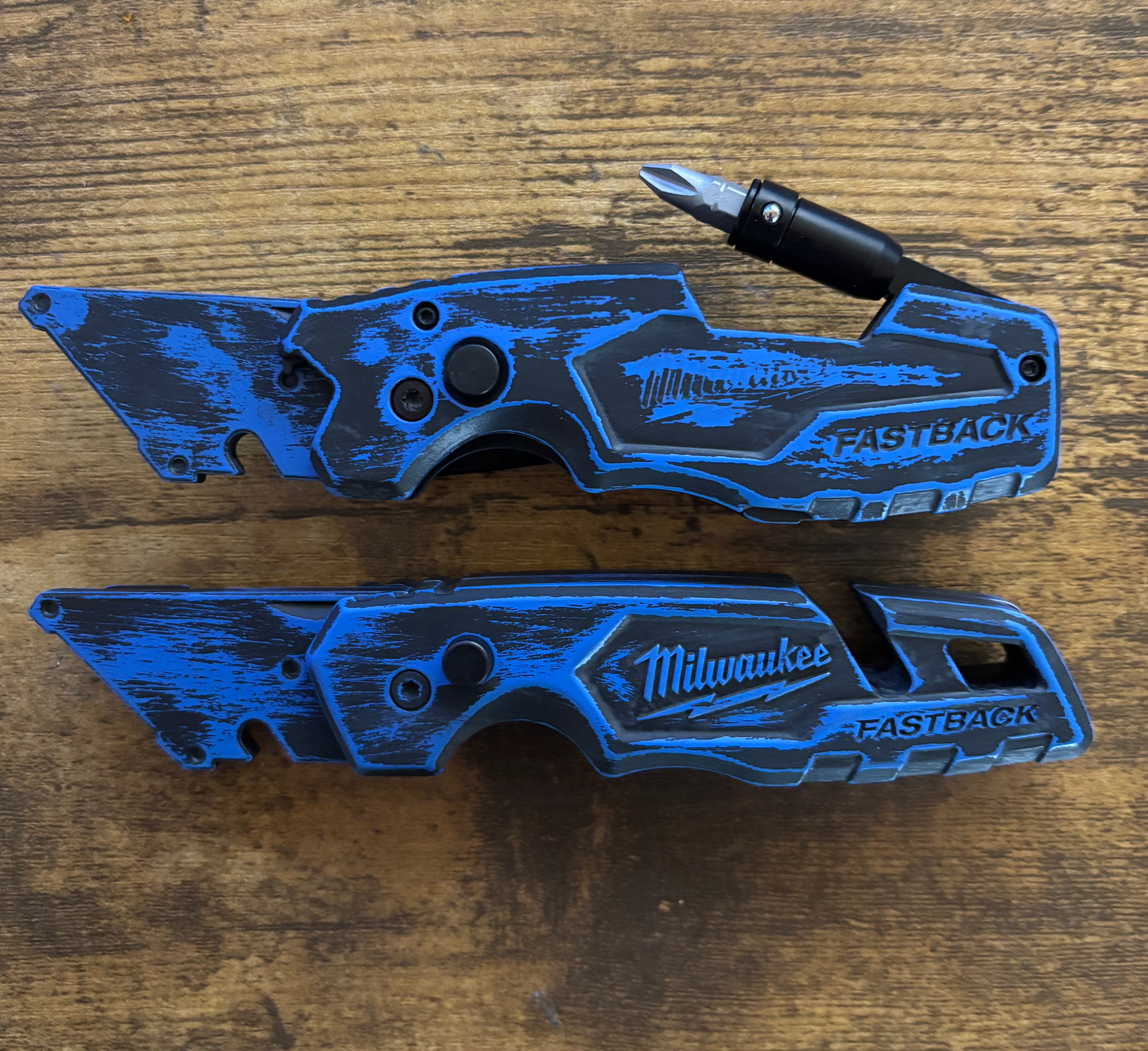 Milwaukee Fastback Blue Distressed 1502