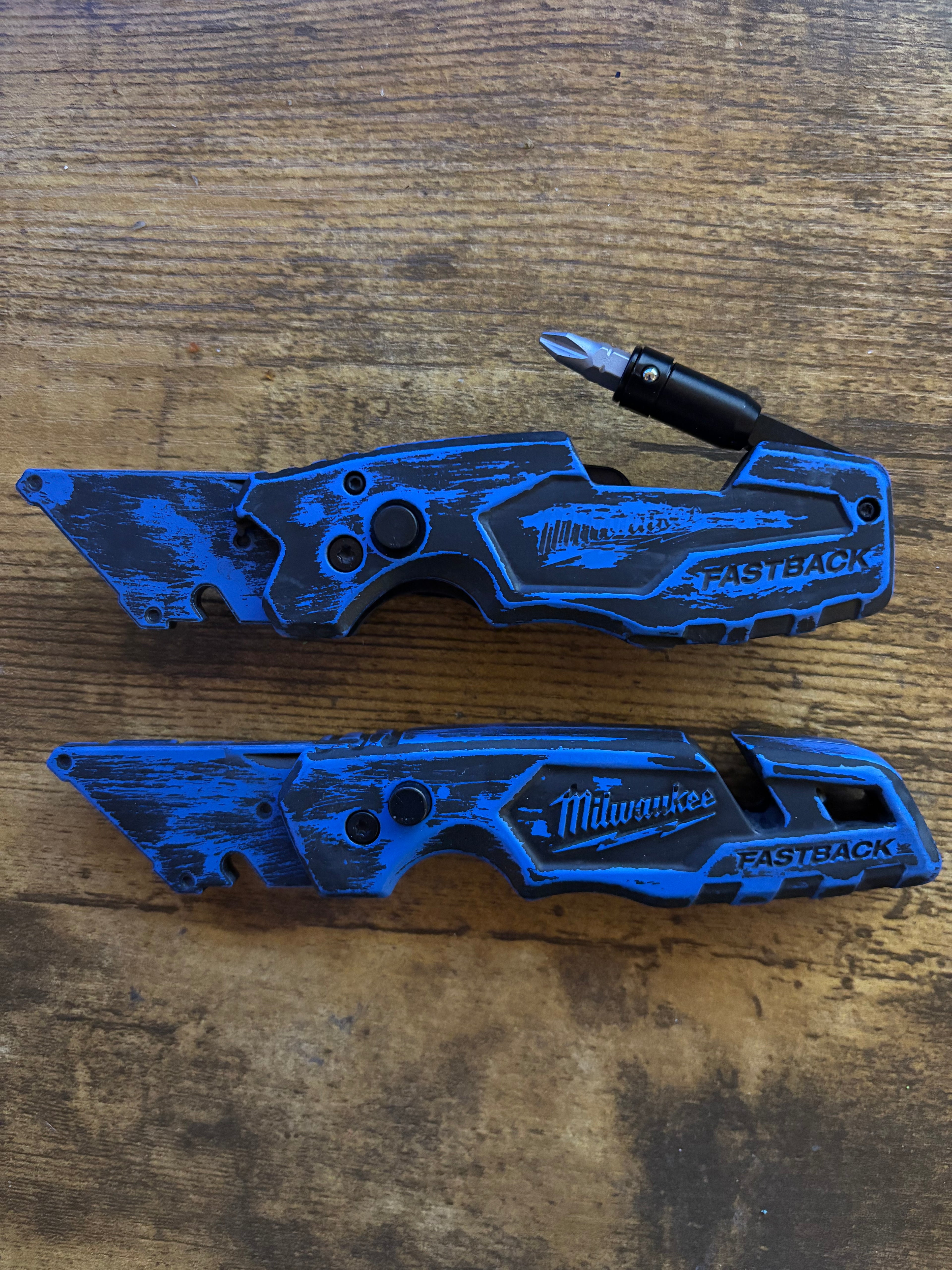 Milwaukee 6in1 Fastback Blue Distress Battleworn