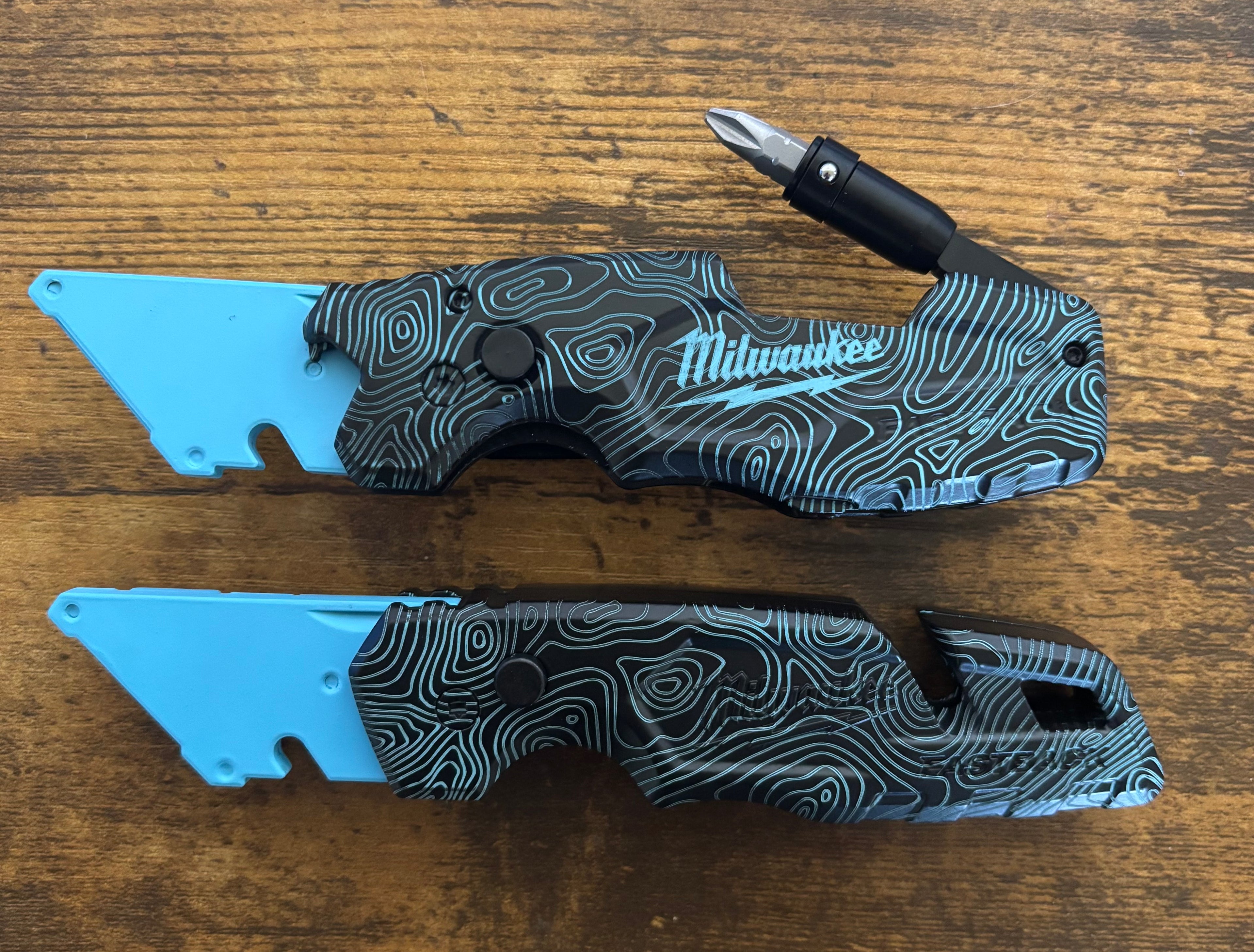 Milwaukee 6in1 Fastback Electric Blue Black TOPO