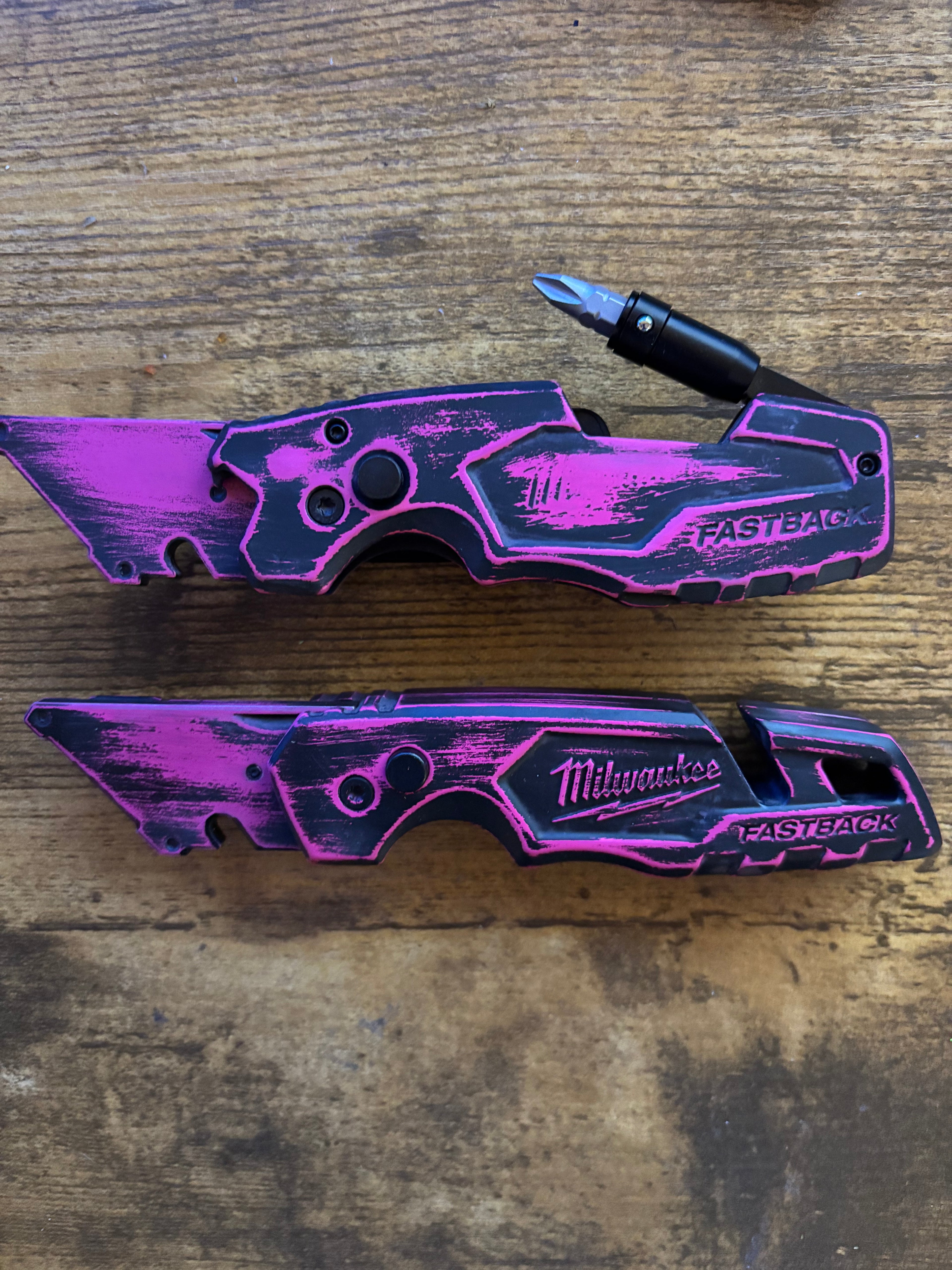 Milwaukee 6in1 Fastback Pink Distress Battleworn