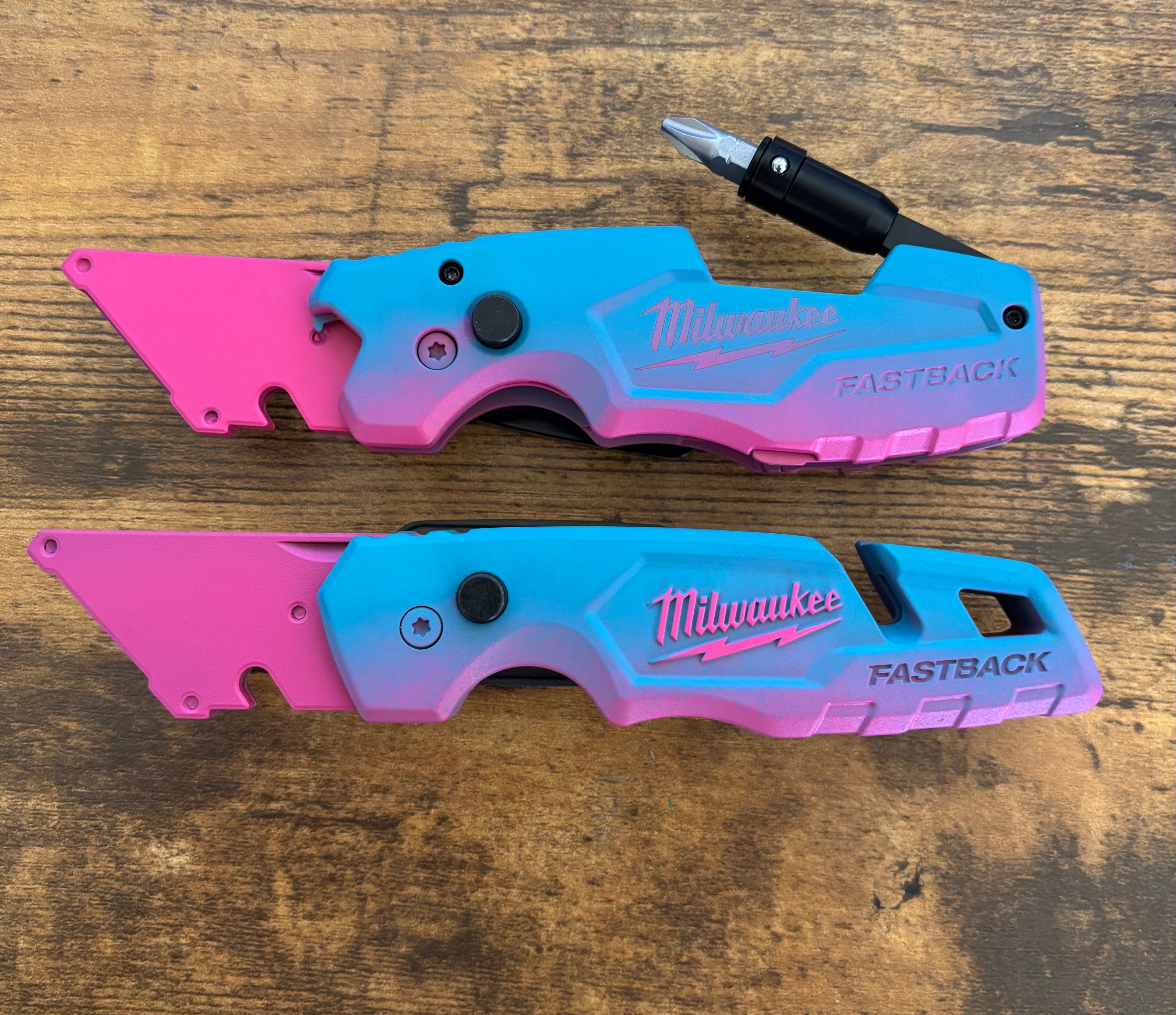 Milwaukee 6in1 Fastback Miami Fade Pink Teal
