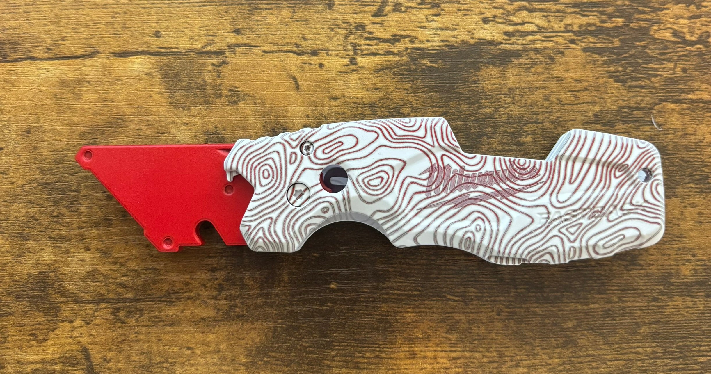 Milwaukee 6in1 Fastback White Red TOPO