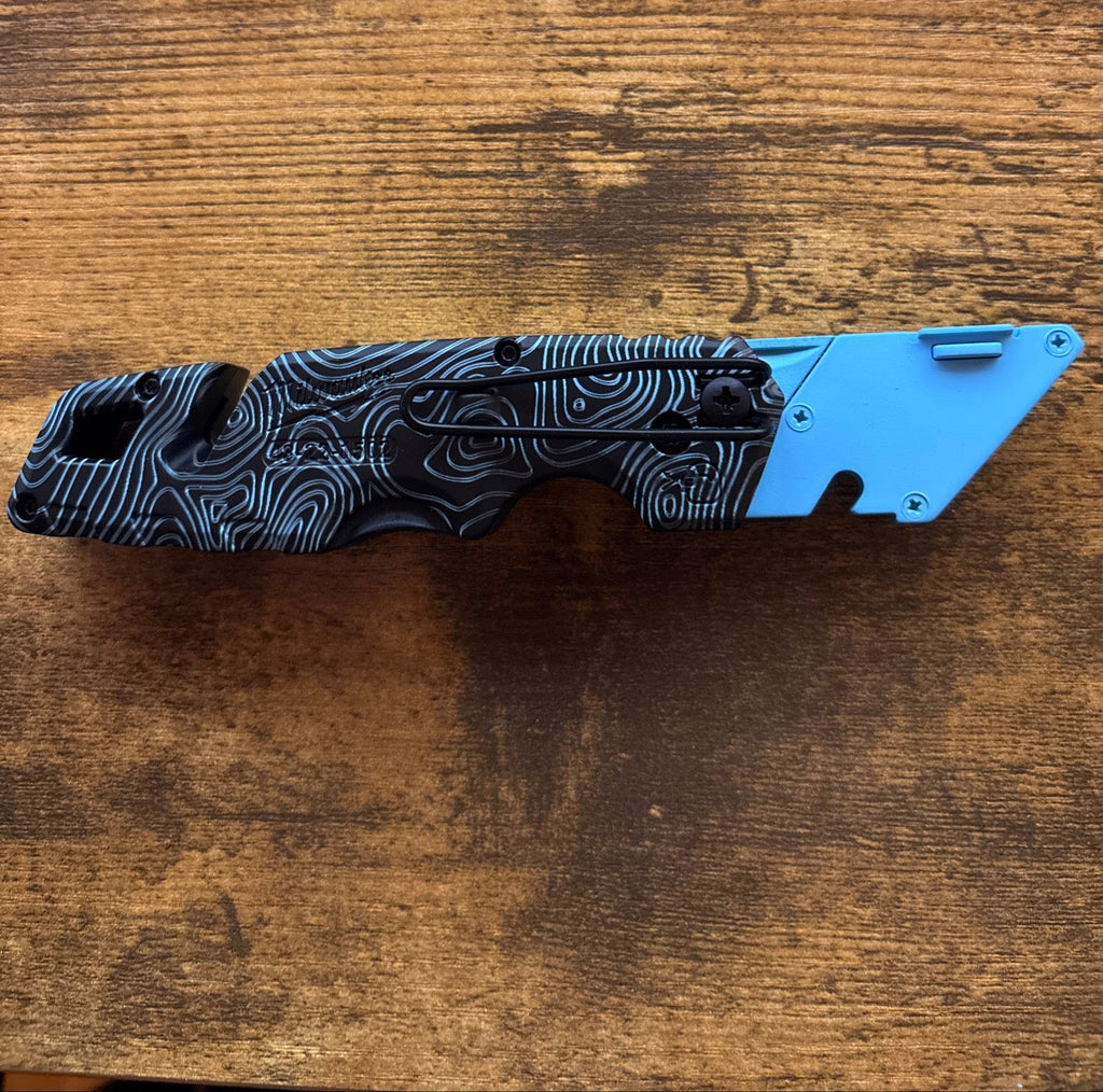 Milwaukee Fastback Light Blue Black TOPO 1502
