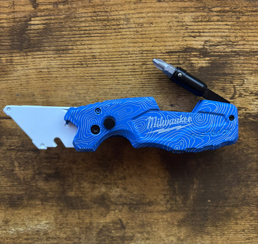 Milwaukee 6in1 Fastback Blue White TOPO