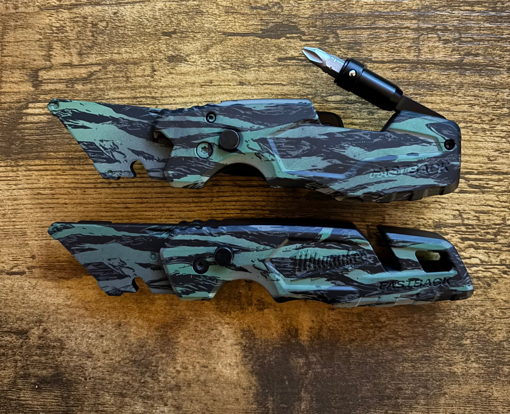Milwaukee 6in1 Fastback Camo Tiger stripe Black / Green