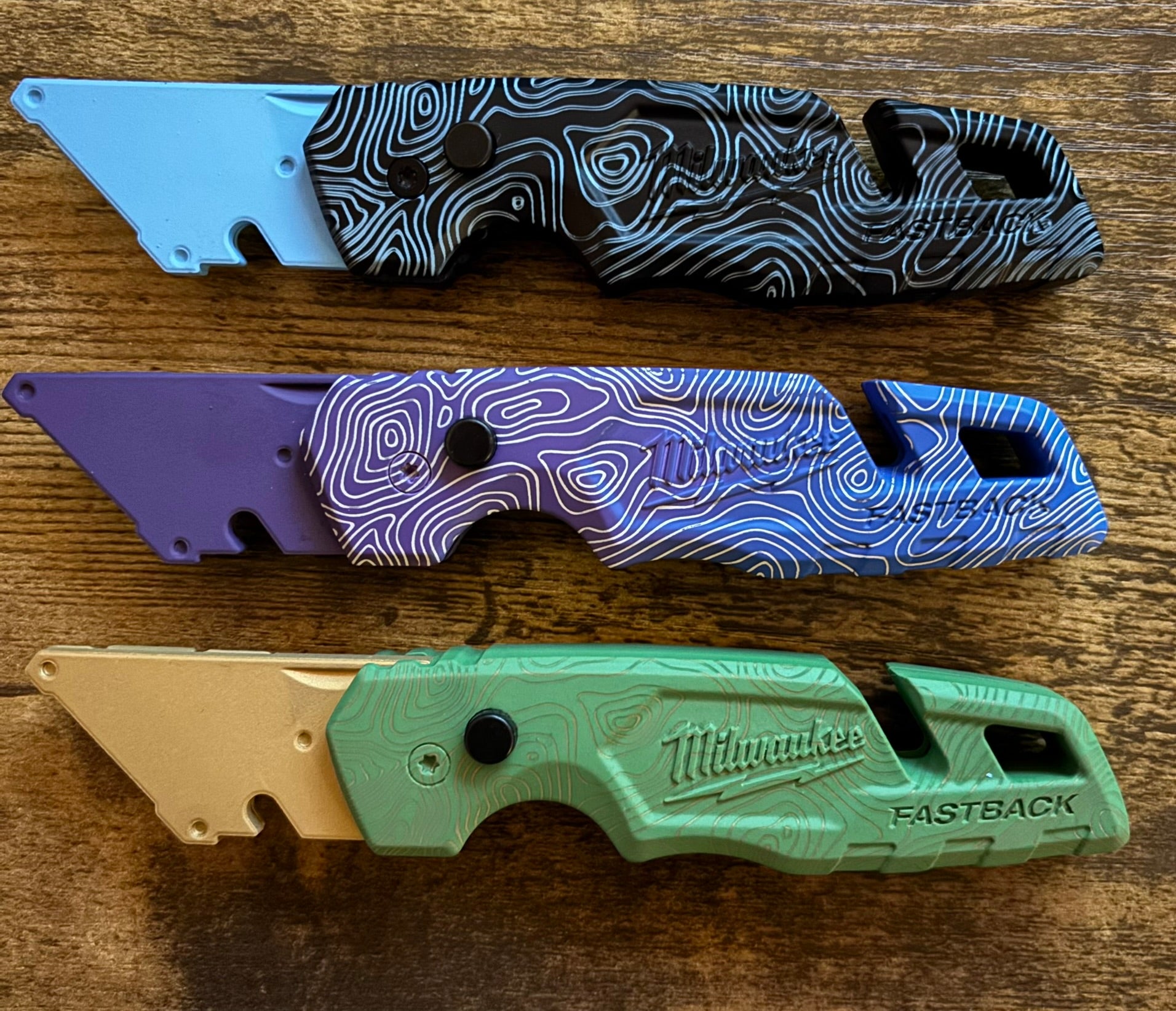 Milwaukee Fastback Purple Blue Fade White TOPO 1502